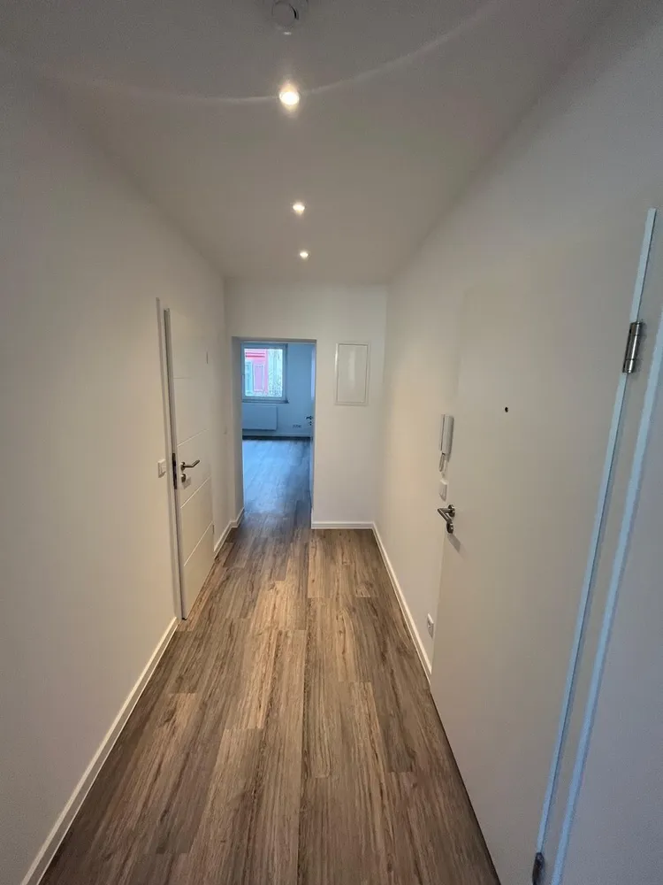 2 room apartment with 50 m² in Düsseldorf – Photo 2