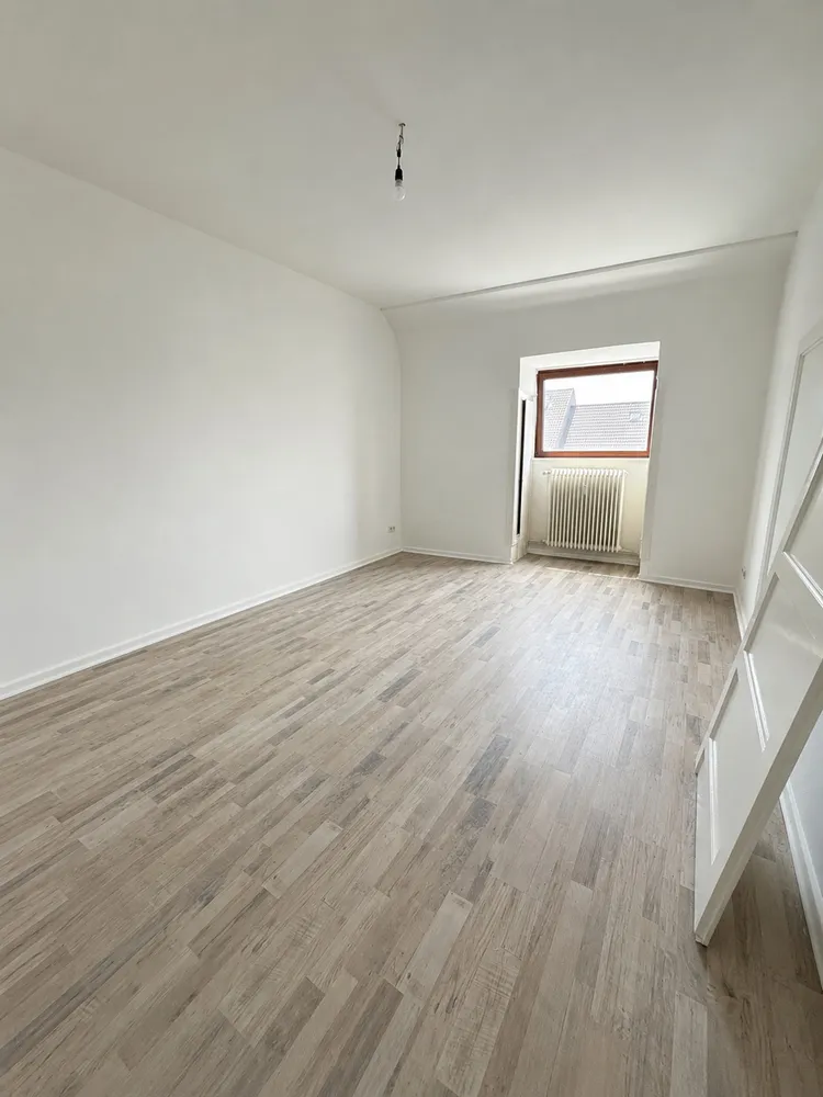2 Zimmer Wohnung mit 80 m² in Hannover – Bild 1