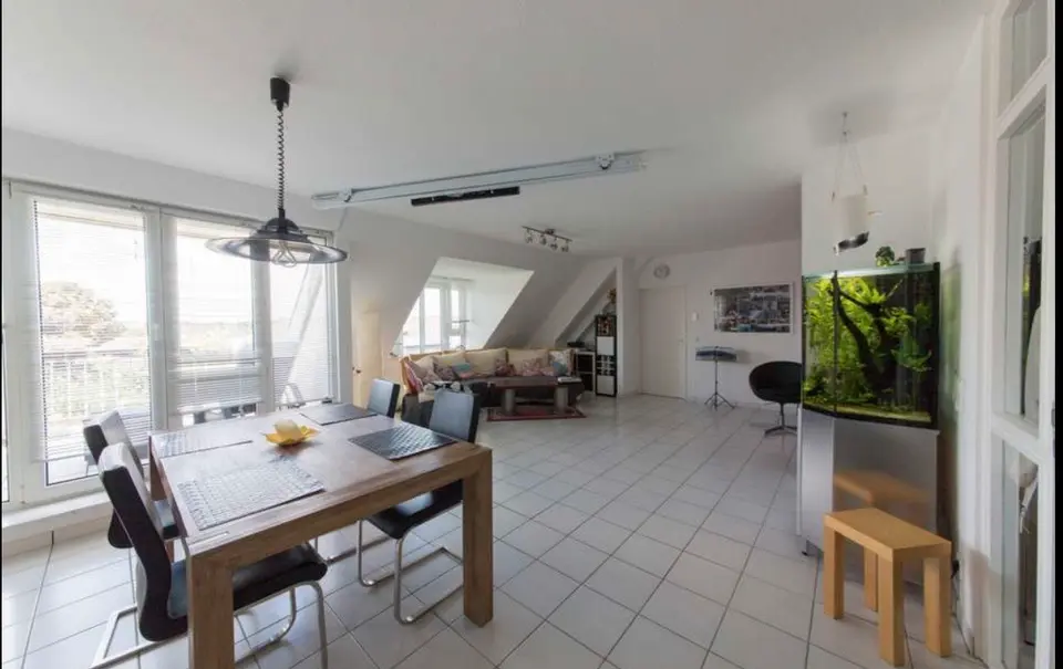 2 Zimmer Wohnung mit 89 m² in Bergisch Gladbach – Bild 4