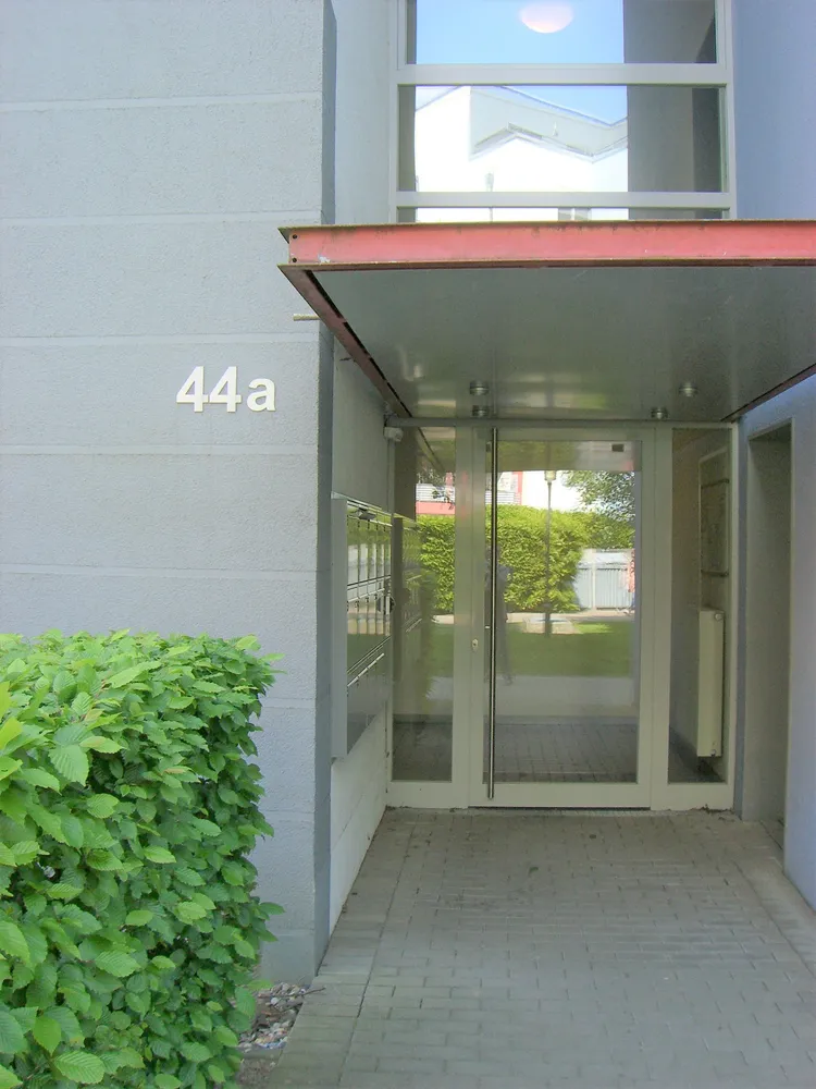 4 Zimmer Wohnung mit 93 m² in Düsseldorf – Bild 1