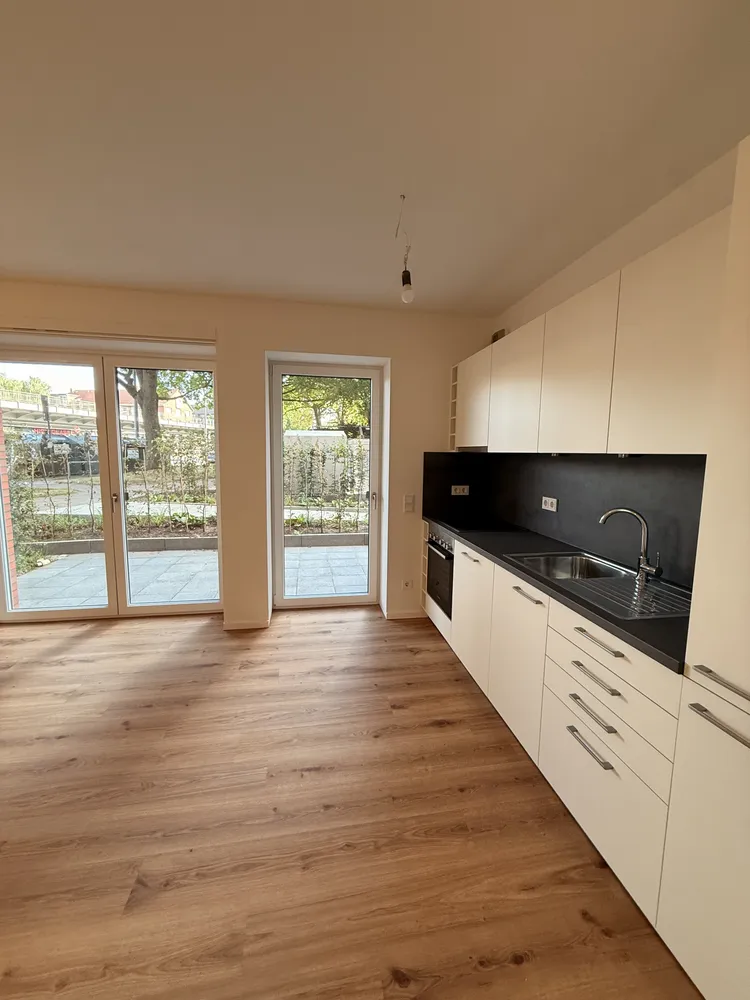 2 Zimmer Wohnung mit 75 m² in Hamburg – Bild 4