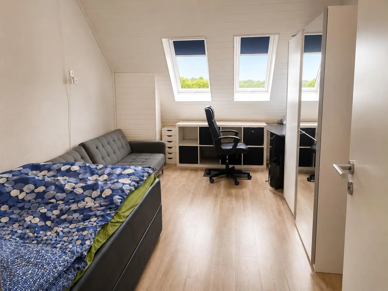 4 Zimmer Wohnung mit 95 m² in Berlin – Bild 4