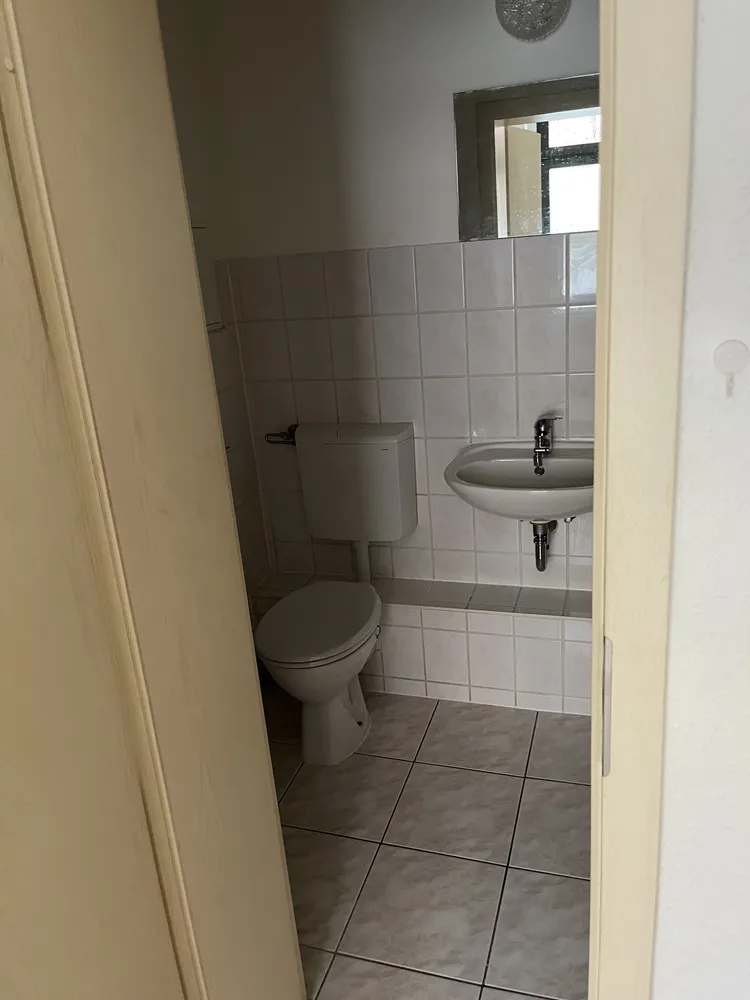 1 Zimmer Wohnung mit 18 m² in Halle (Saale) – Bild 4