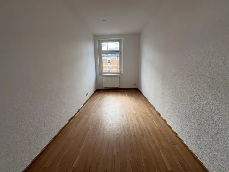 8 Zimmer Wohnung mit 222 m² in Zwickau – Bild 5