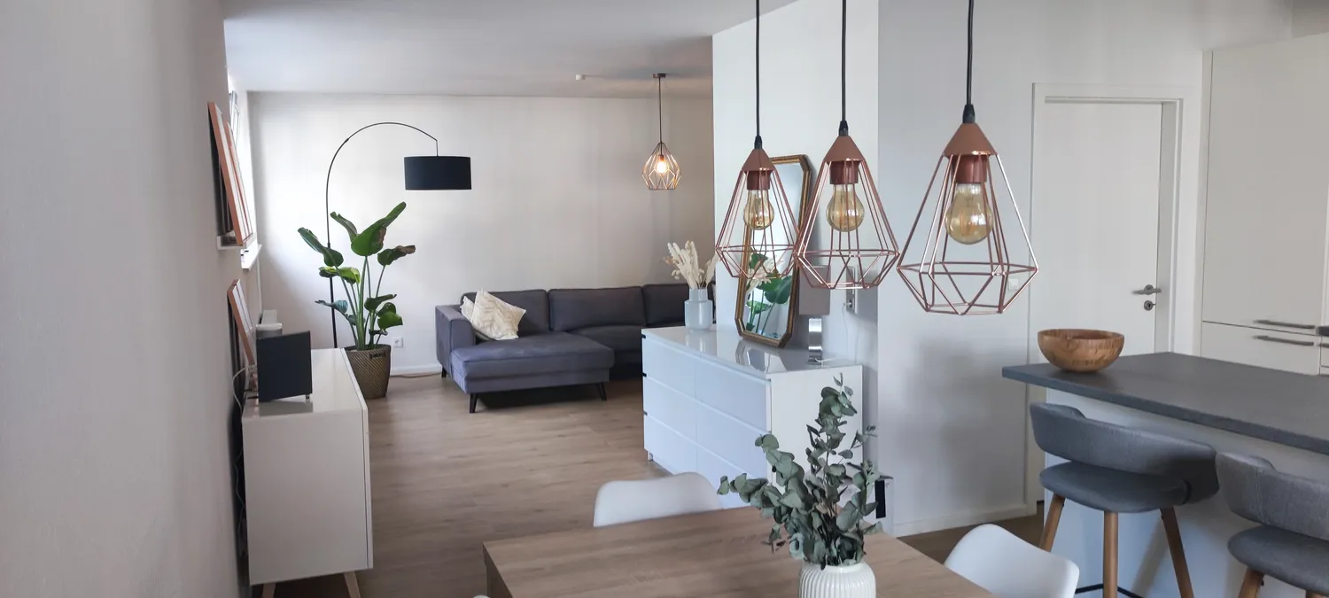 2 Zimmer Wohnung mit 82 m² in Köln – Bild 4