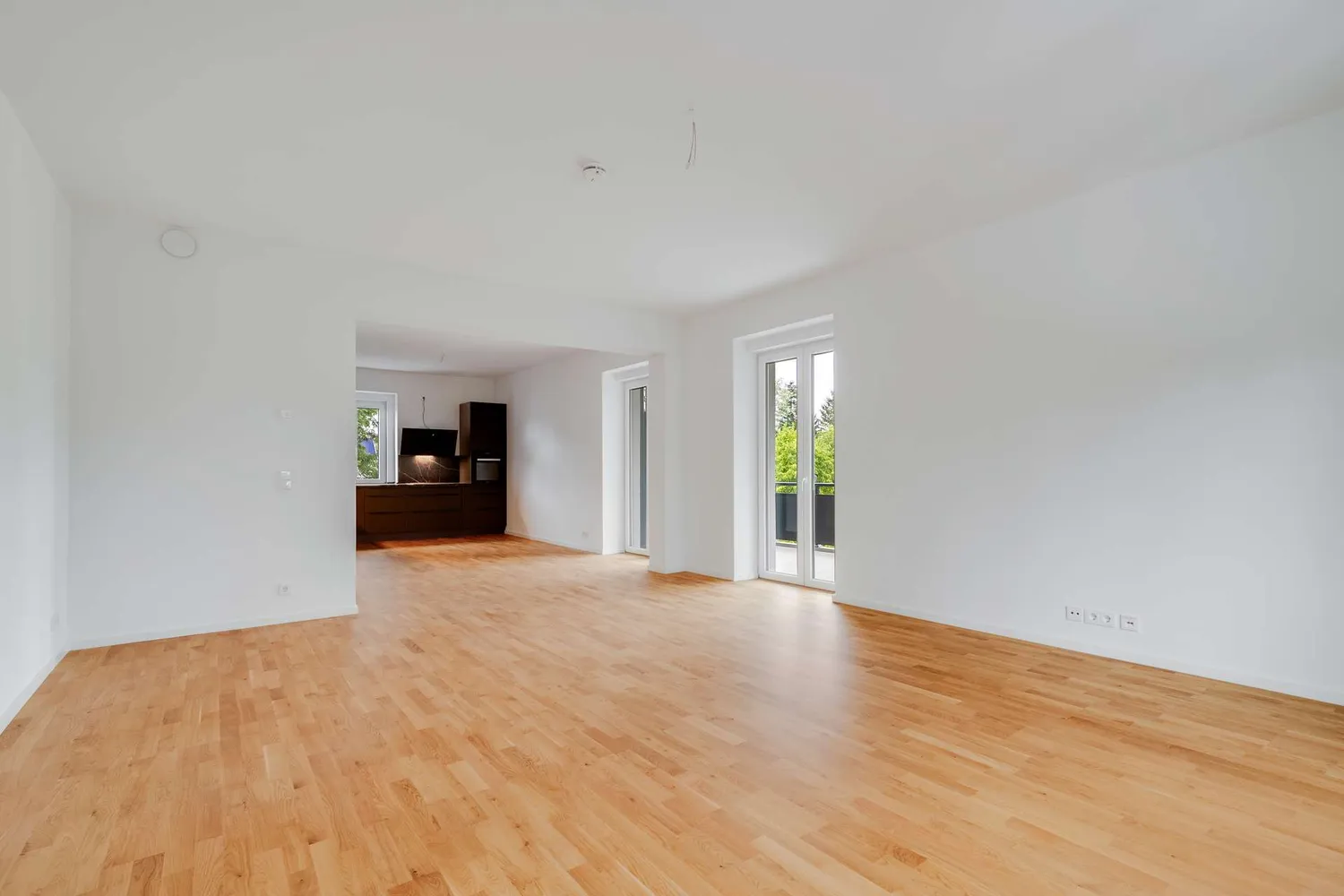 4 Zimmer Wohnung mit 128 m² in Berlin – Bild 2