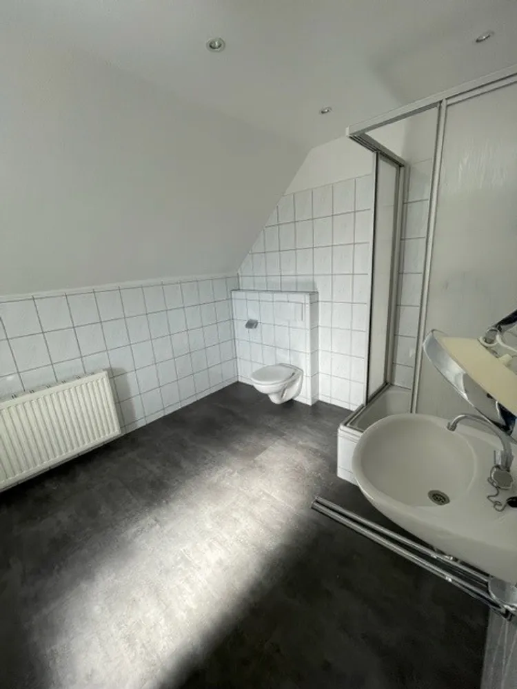 2 Zimmer Wohnung mit 85 m² in Mönchengladbach – Bild 6