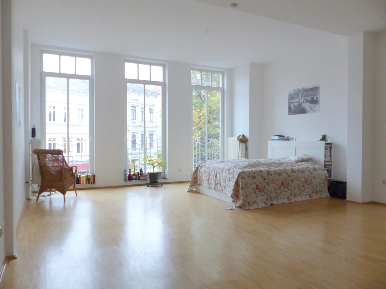 1 room apartment with 66 m² in Bremen – Photo 1