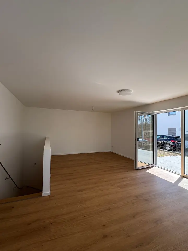 4 Zimmer Wohnung mit 115 m² in Freising – Bild 1