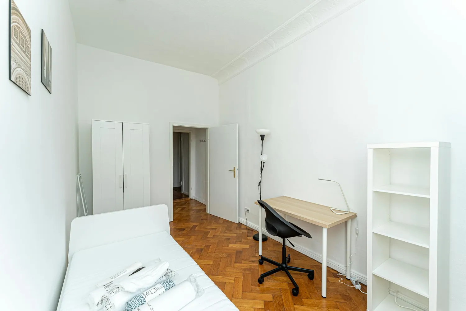 Shared room with 9 m² in Berlin – Photo 2