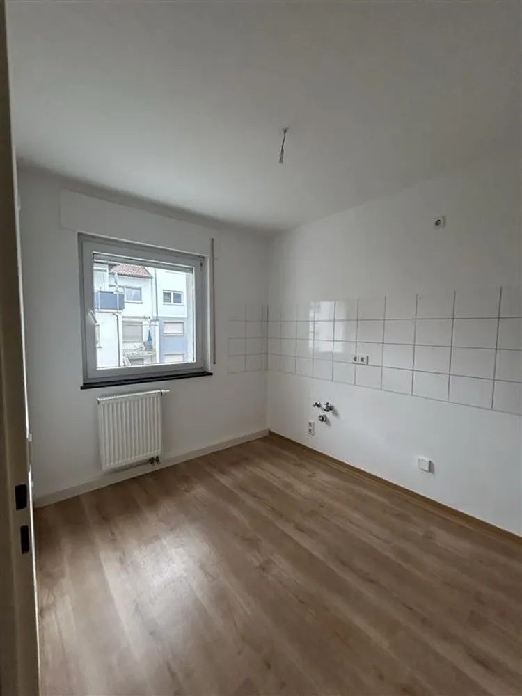 4 Zimmer Wohnung mit 82 m² in Mannheim – Bild 3