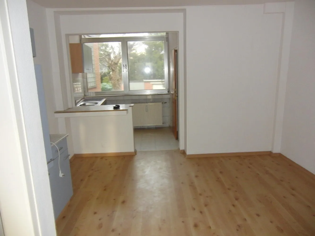 2 Zimmer Wohnung mit 35 m² in Köln – Bild 3