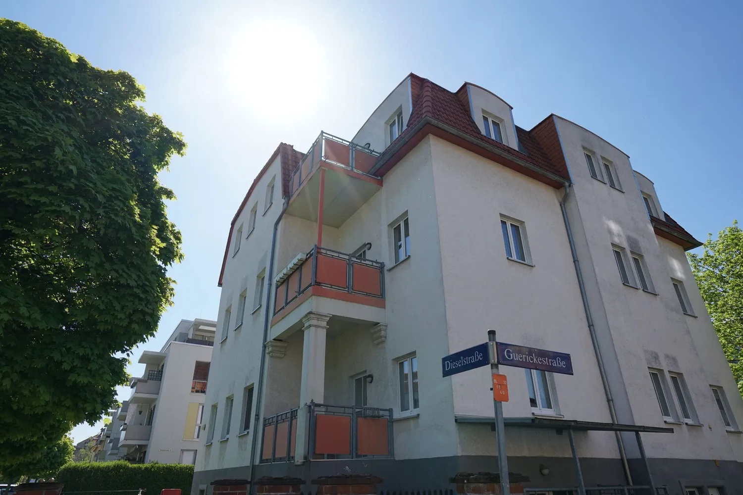 2 Zimmer Wohnung mit 79 m² in Dresden – Bild 2