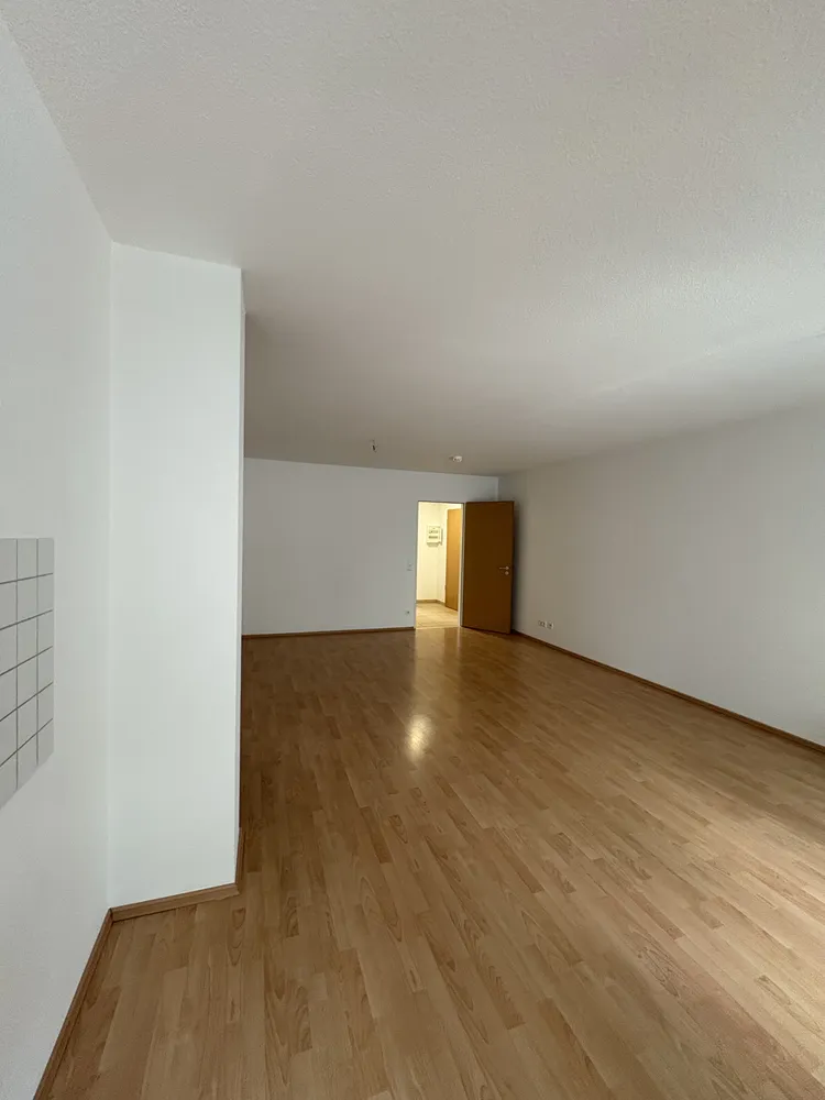 2 Zimmer Wohnung mit 62 m² in Düsseldorf – Bild 4