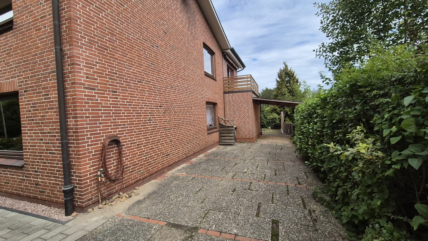4 Zimmer Wohnung mit 103 m² in Hamburg – Bild 3