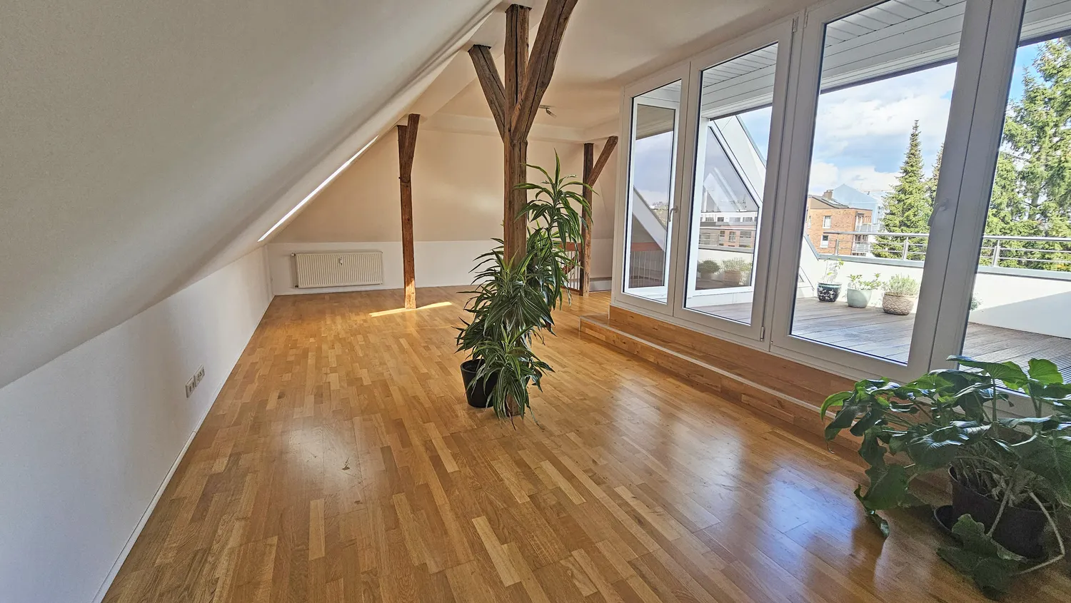 4 Zimmer Wohnung mit 160 m² in Münster – Bild 1