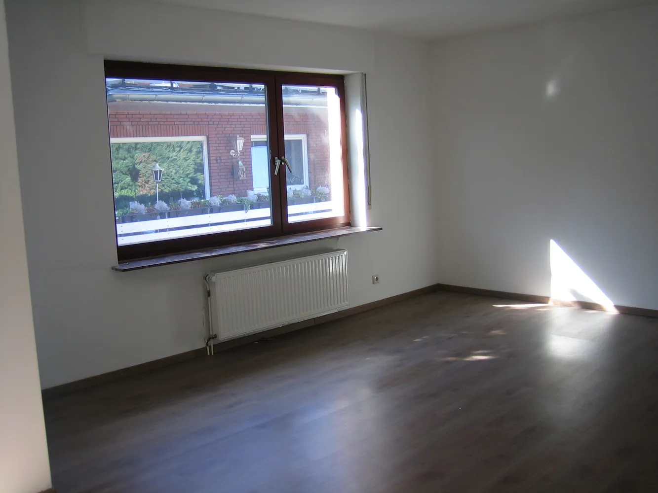4 Zimmer Wohnung mit 92 m² in Delmenhorst – Bild 1