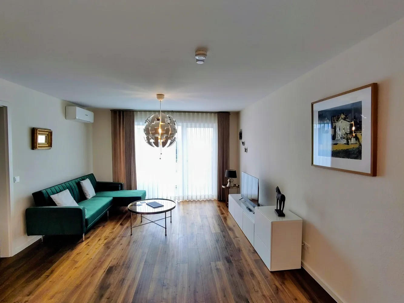 2 Zimmer Wohnung mit 52 m² in Düsseldorf – Bild 1