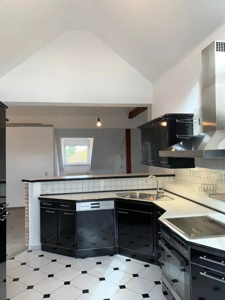 2 Zimmer Wohnung mit 76 m² in Euskirchen – Bild 4