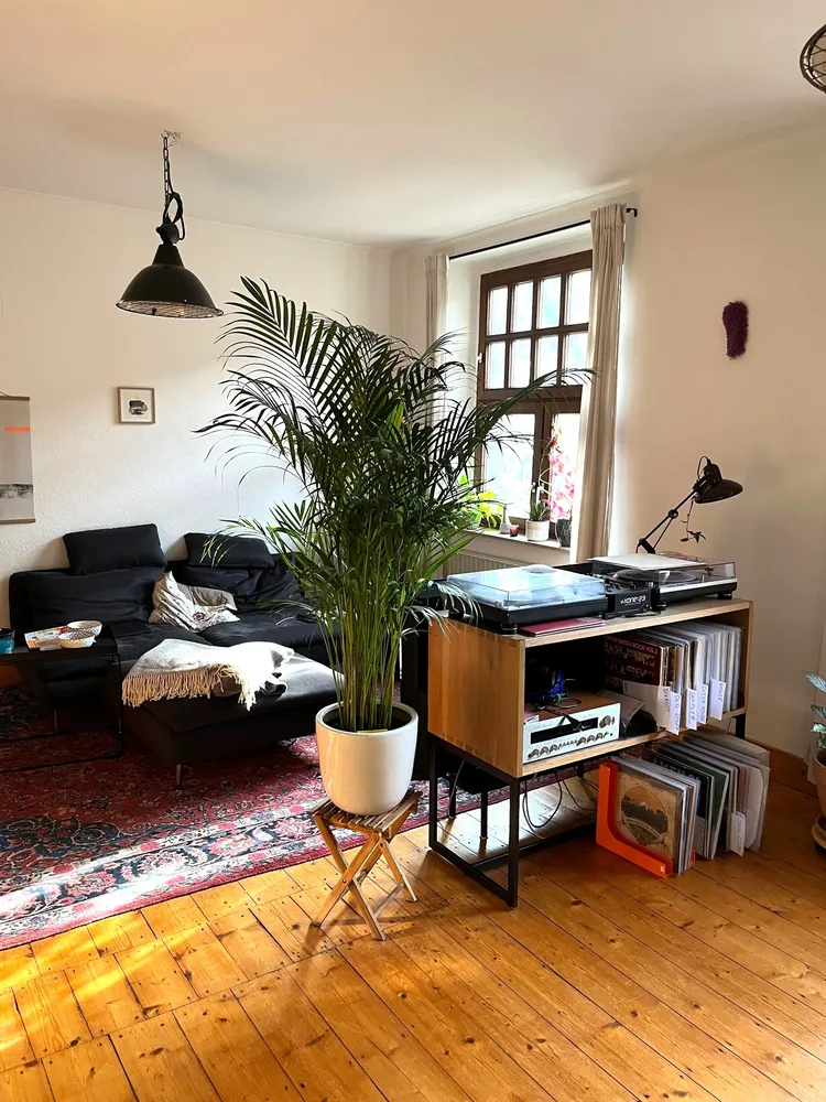 2 Zimmer Wohnung mit 81 m² in Krefeld – Bild 2