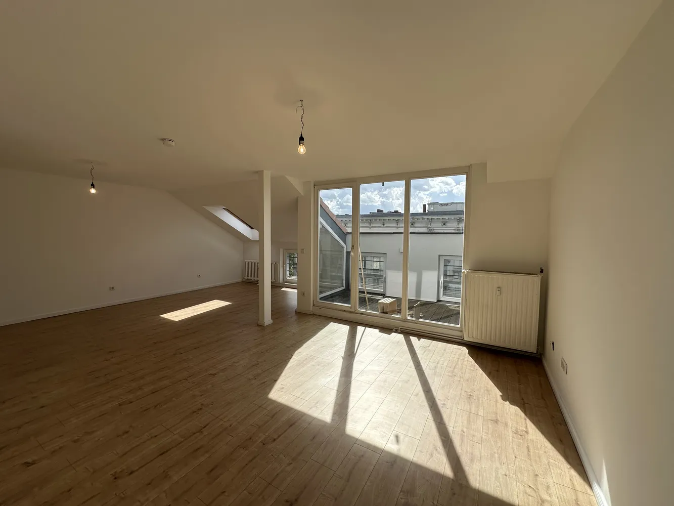 2 Zimmer Wohnung mit 76 m² in Berlin – Bild 11