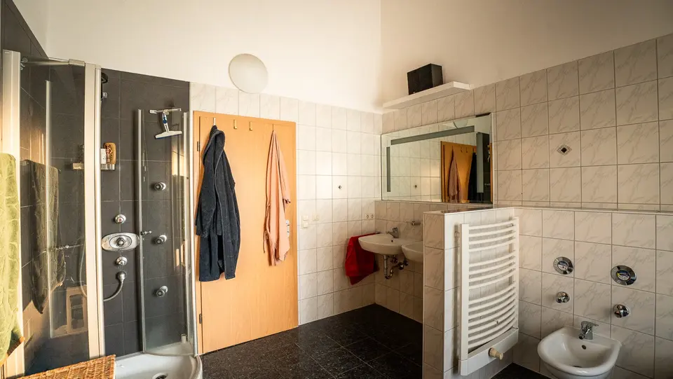 4 Zimmer Wohnung mit 140 m² in Deggendorf – Bild 9