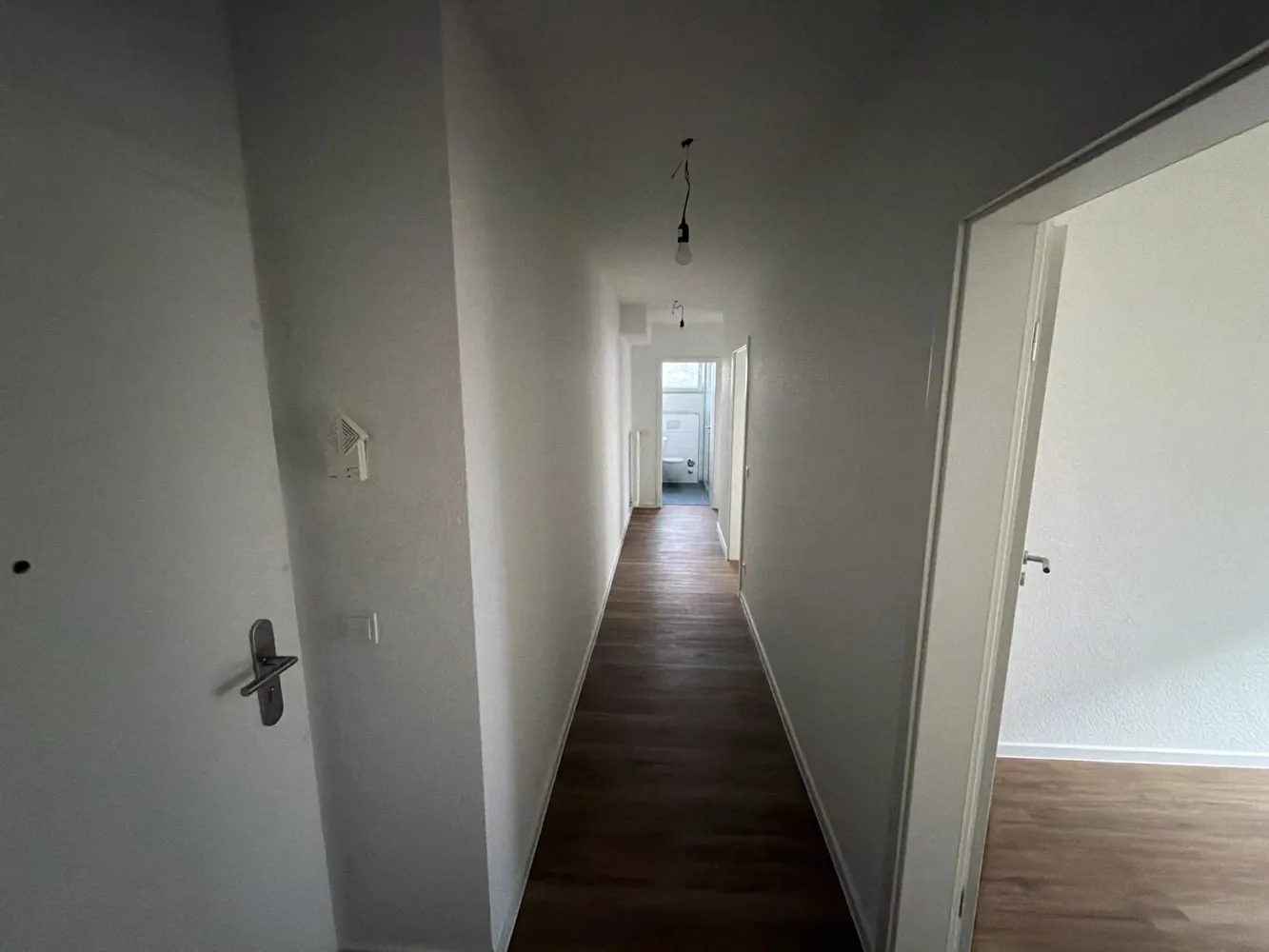 2 Zimmer Wohnung mit 54 m² in Köln – Bild 9