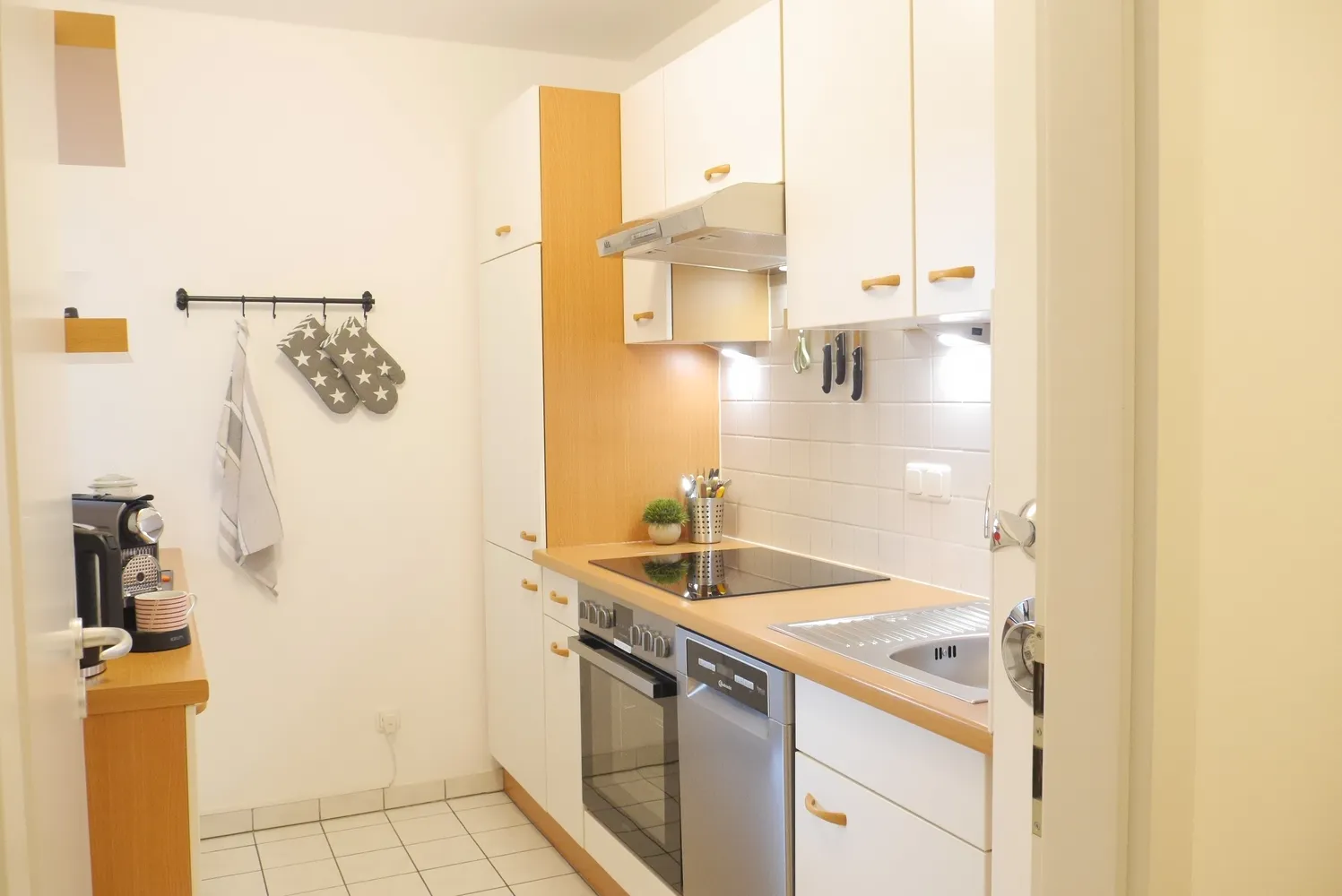 2 Zimmer Wohnung mit 65 m² in München – Bild 9