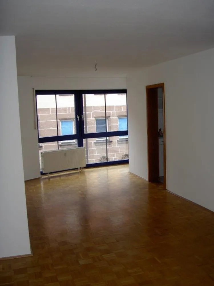 4 Zimmer Wohnung mit 97 m² in Nürnberg – Bild 3