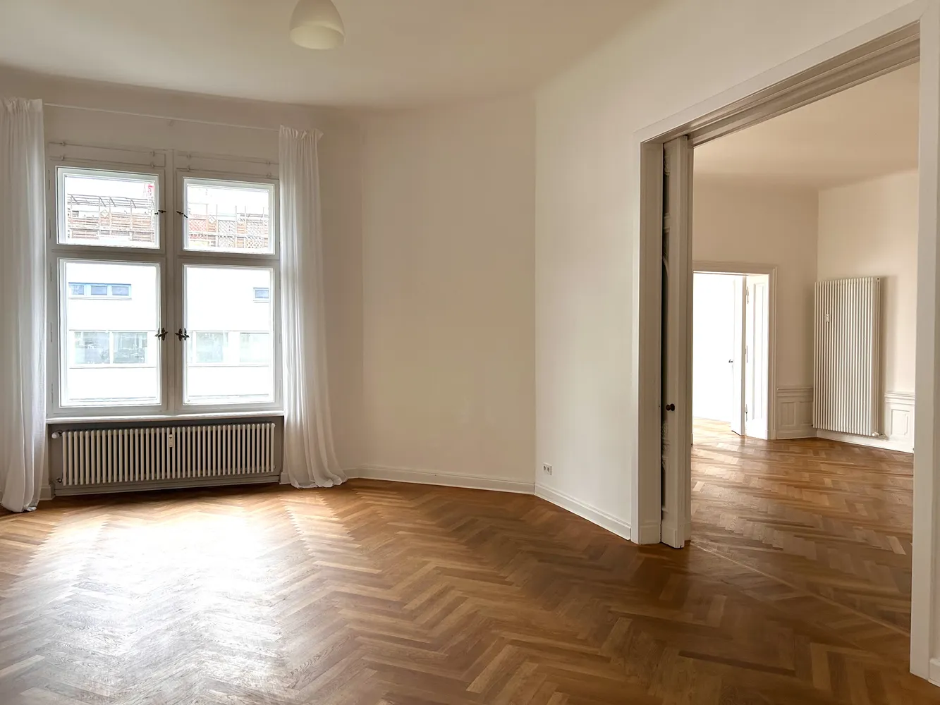 6 Zimmer Wohnung mit 265 m² in Berlin – Bild 5