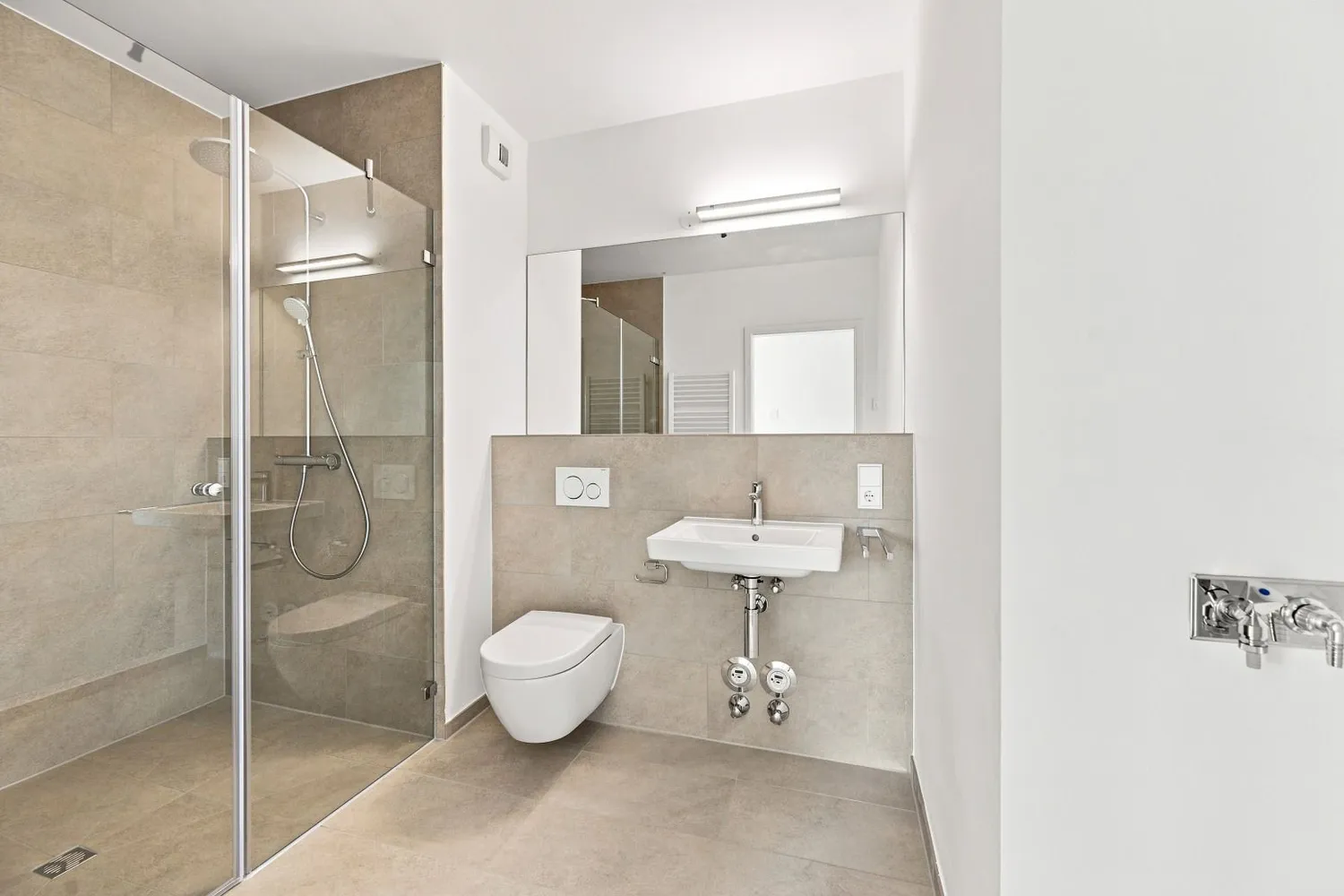 4 Zimmer Wohnung mit 98 m² in München – Bild 6