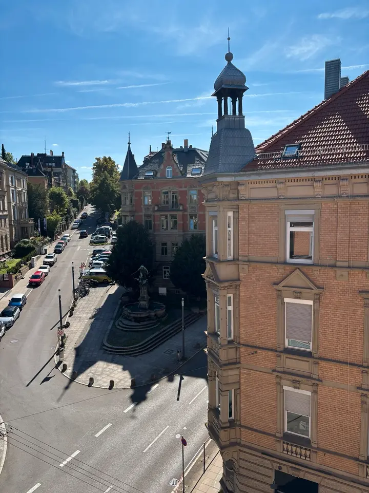 Shared room with 160 m² in Stuttgart – Photo 7