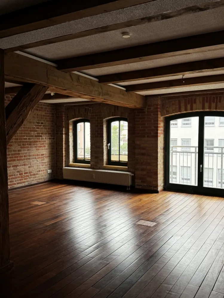 2 Zimmer Wohnung mit 64 m² in Rostock – Bild 2