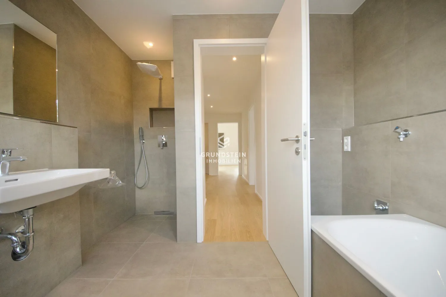 3 room apartment with 79 m² in Munich – Photo 11