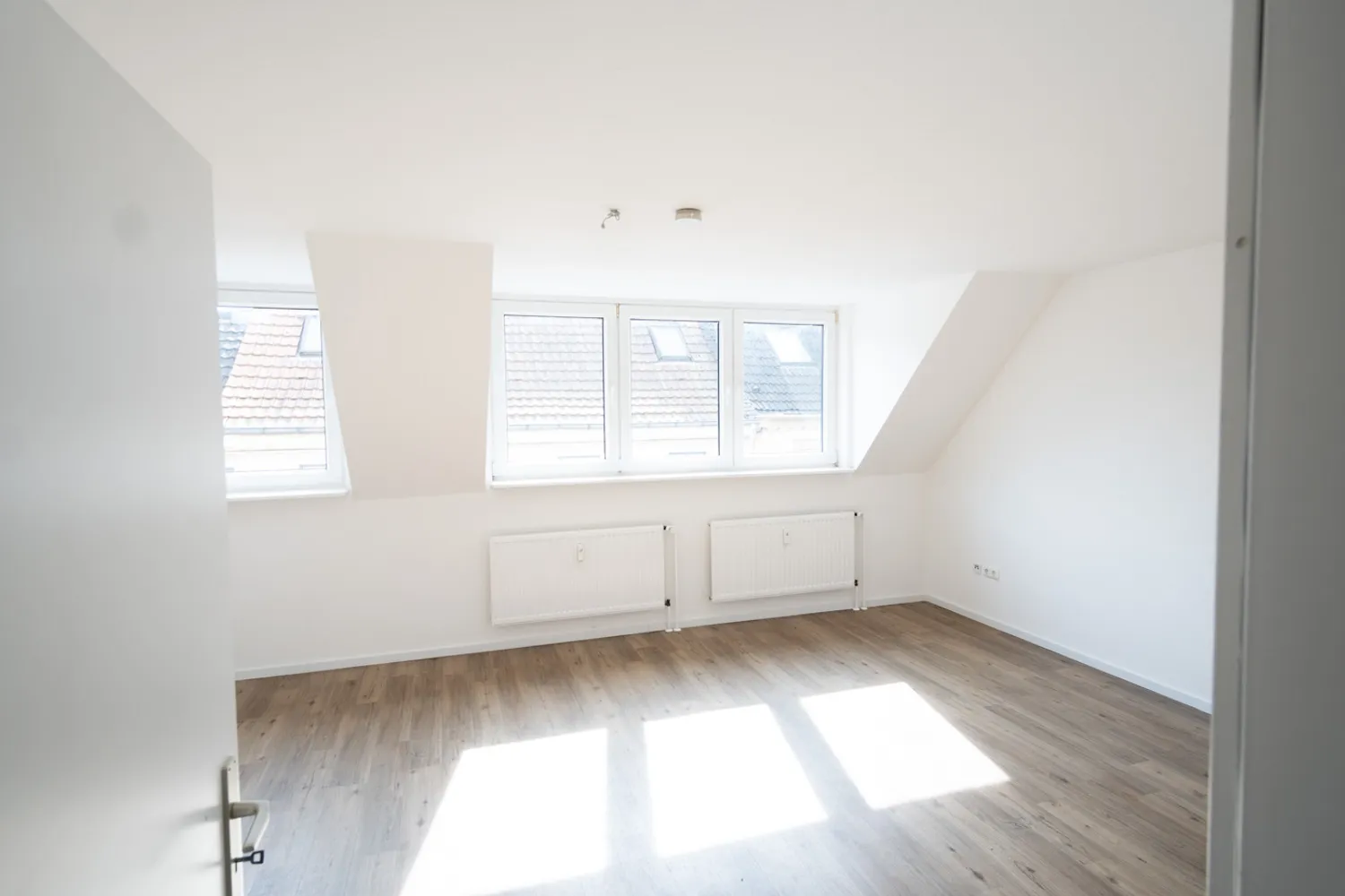 2 Zimmer Wohnung mit 57 m² in Krefeld – Bild 2