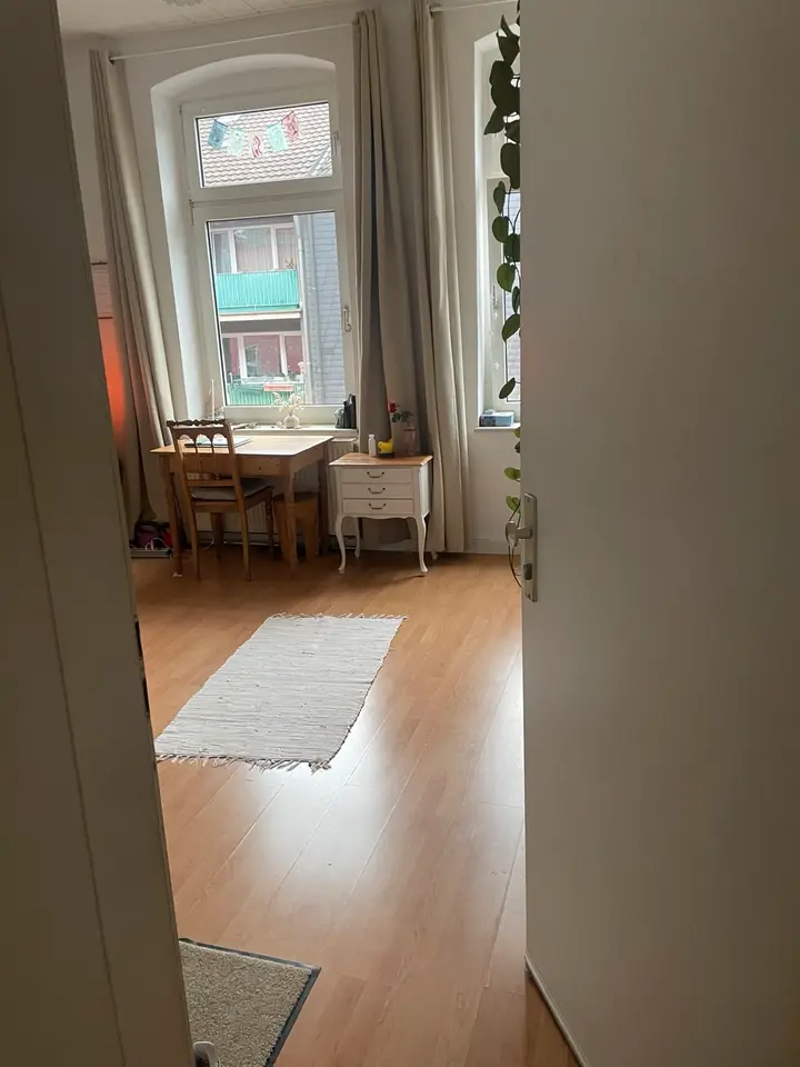 2 Zimmer Wohnung mit 25 m² in Köln – Bild 7