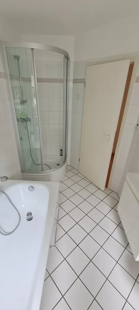 2 room apartment with 73 m² in Berlin – Photo 2