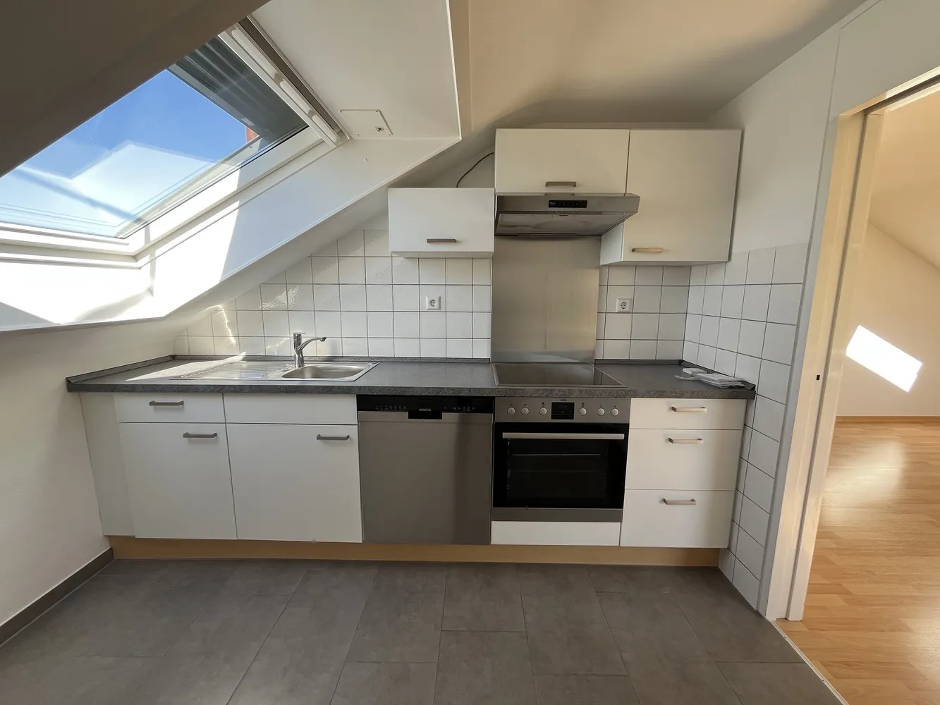 2 Zimmer Wohnung mit 45 m² in Karlsruhe – Bild 7