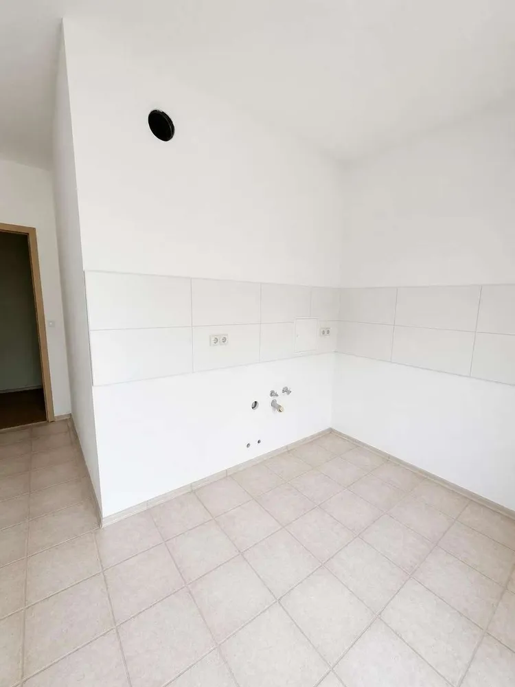 4 Zimmer Wohnung mit 89 m² in Gera – Bild 1