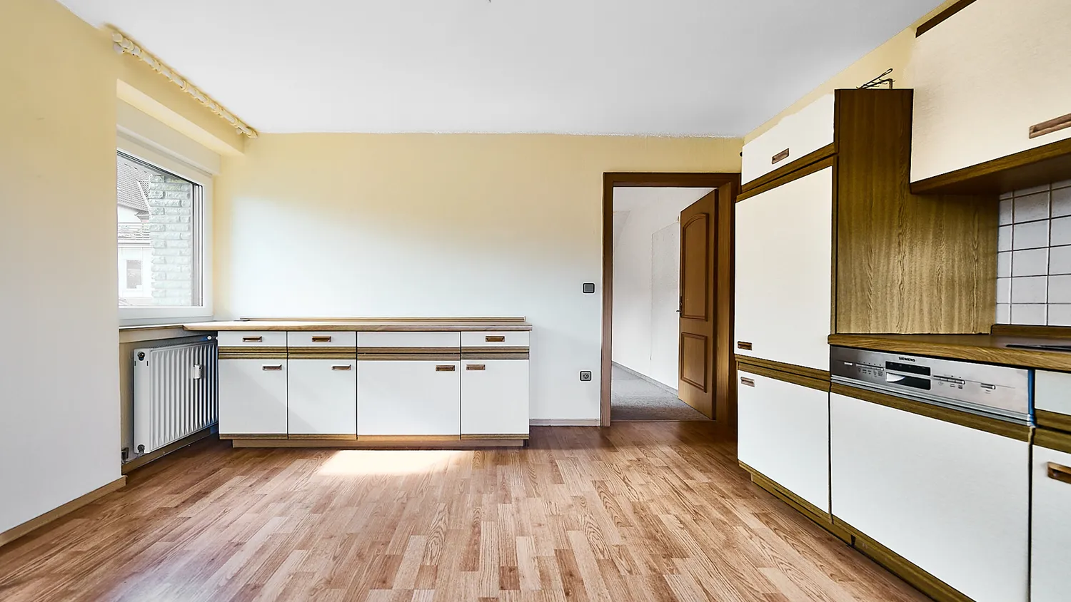 3 Zimmer Wohnung mit 90 m² in Detmold – Bild 1