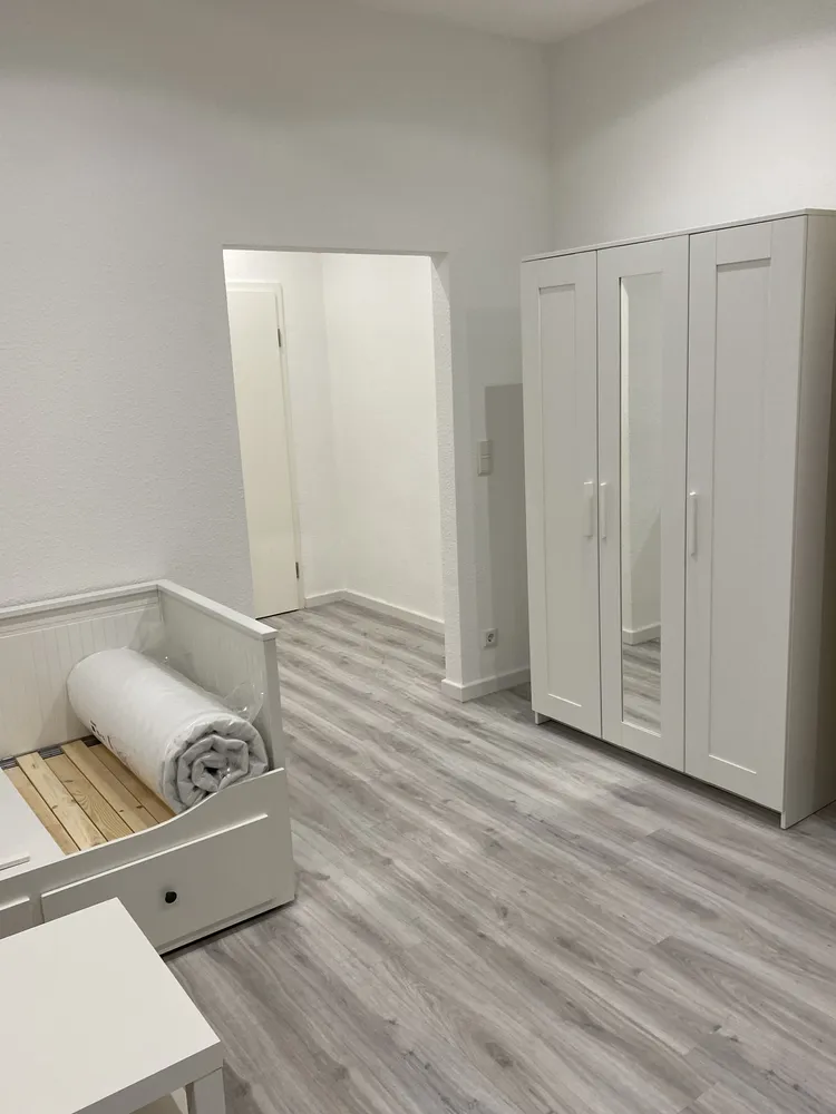 1 Zimmer Wohnung mit 35 m² in Köln – Bild 8