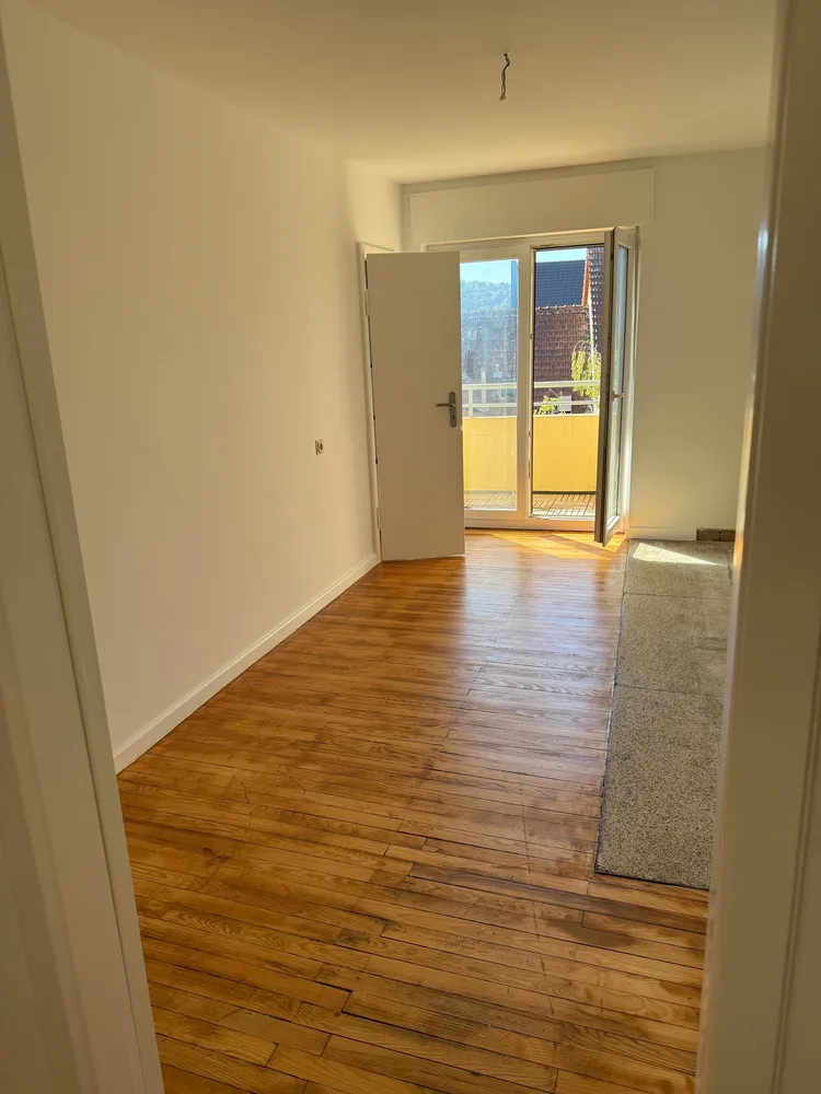 3 Zimmer Wohnung mit 80 m² in Saarbrücken – Bild 4