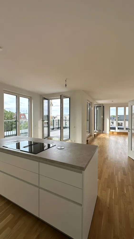 5 Zimmer Wohnung mit 173 m² in Berlin – Bild 1