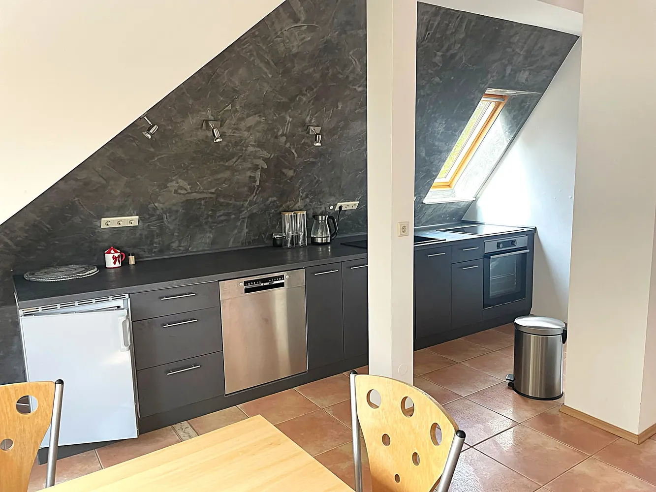 2 Zimmer Wohnung mit 106 m² in Berlin – Bild 4