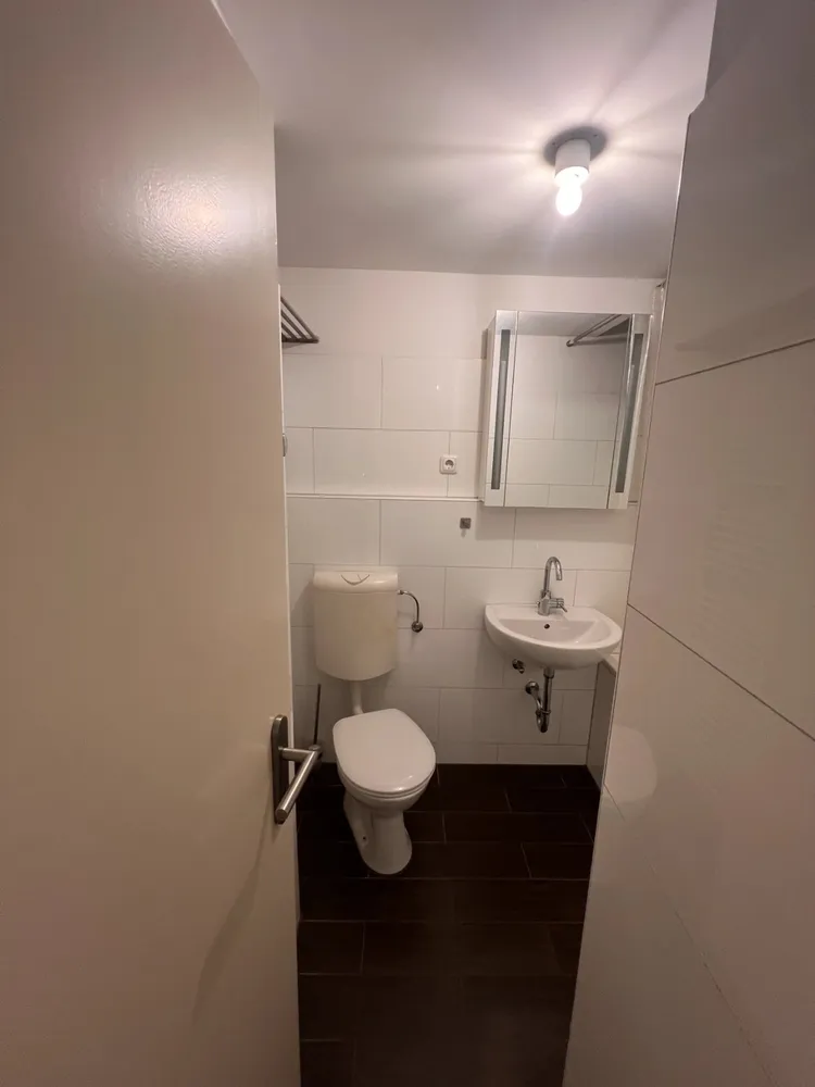 1 Zimmer Wohnung mit 28 m² in Köln – Bild 10