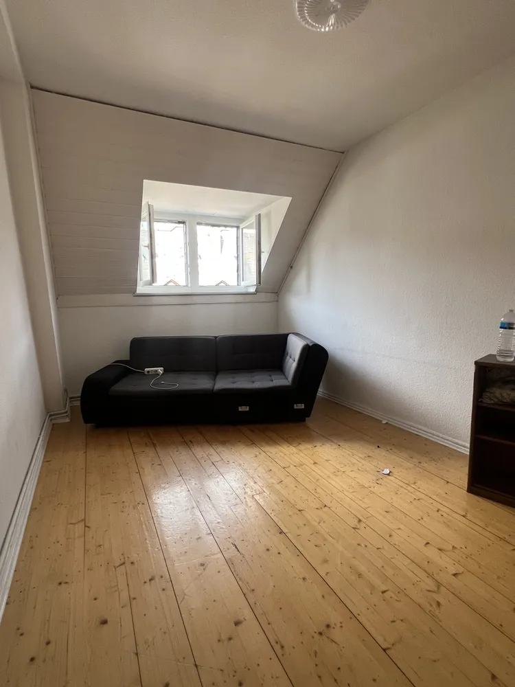 3 Zimmer Wohnung mit 82 m² in Wiesbaden – Bild 2