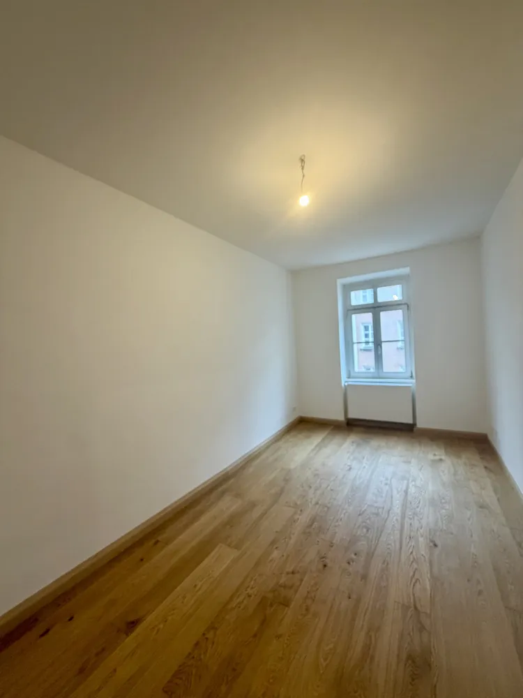 4 Zimmer Wohnung mit 120 m² in München – Bild 5