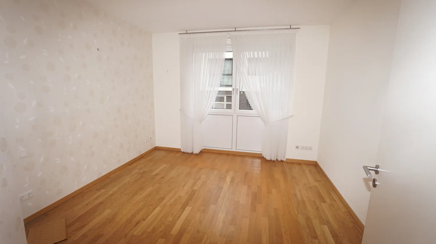 4 Zimmer Wohnung mit 100 m² in Moers – Bild 1