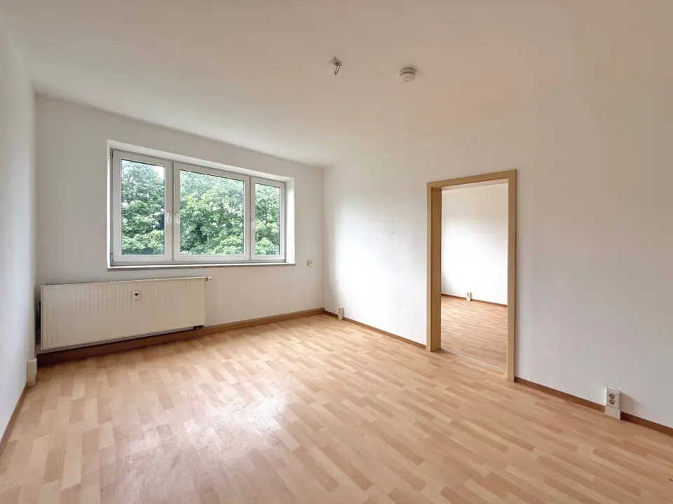 2 Zimmer Wohnung mit 47 m² in Suhl – Bild 1