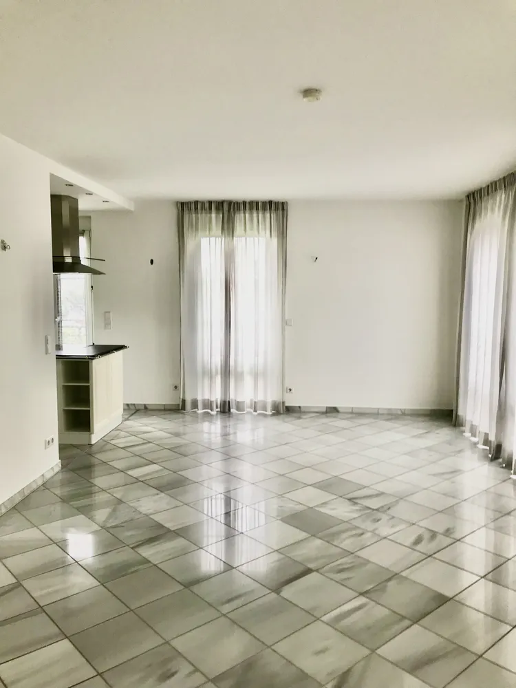 3 Zimmer Wohnung mit 98 m² in München – Bild 6